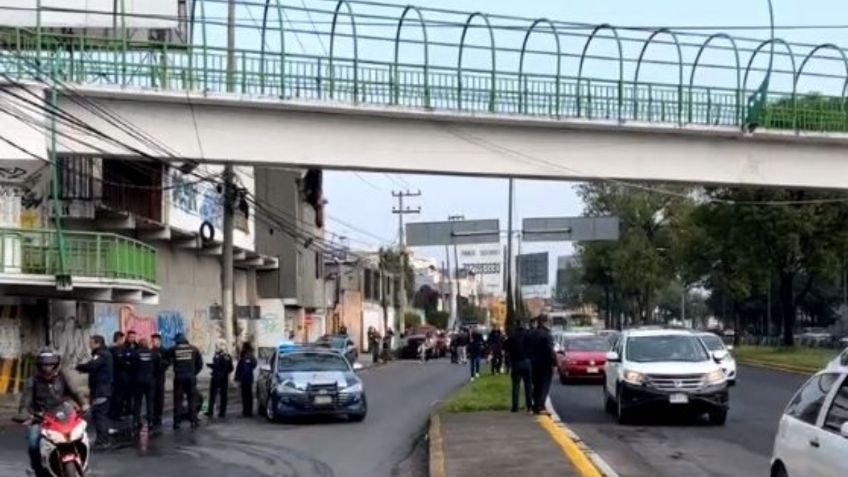 Abandonan restos humanos dentro de bolsas negras en un puente peatonal de Tollocan