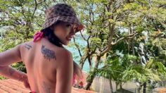 De espaldas, Brenda Zambrano impone moda en bikini rosa y presume sus tatuajes