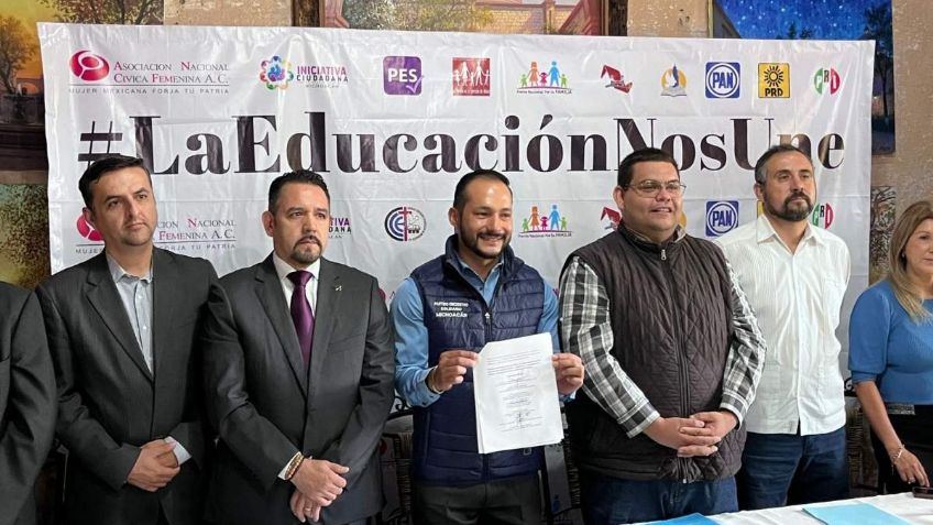 La ultraderecha de Michoacán arremete contra los libros de texto, alistas amparos contra la Nueva Escuela Mexicana