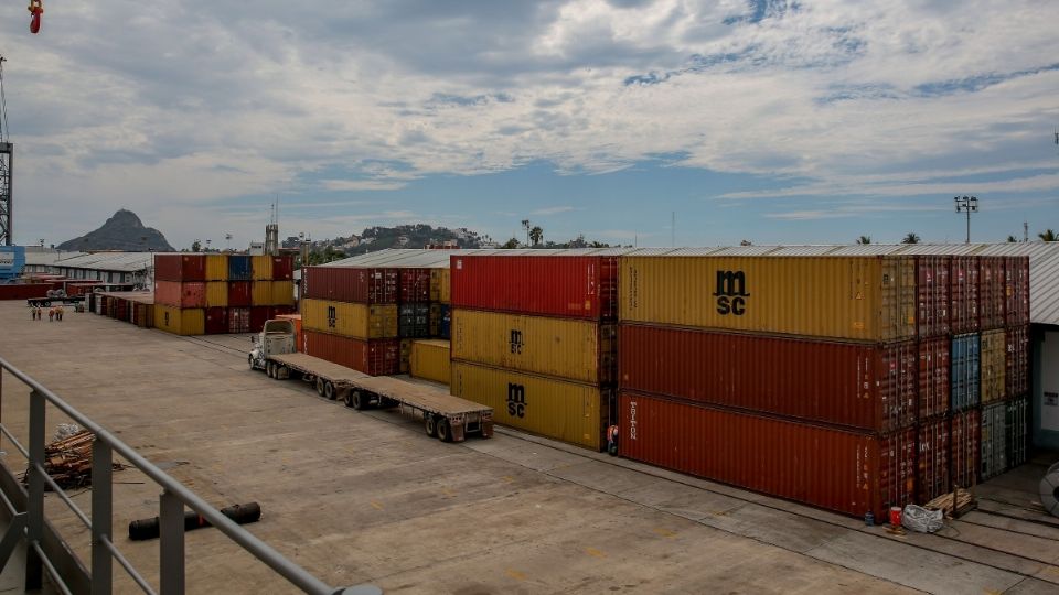 Las exportaciones agroalimentarias del país sumaron 27 mil 511 millones de dólares a junio, lo que significó un aumento anual de 5.38 por ciento