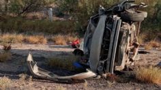 Vuelca vagoneta en la autopista Saltillo-Torreón y mueren cuatro personas, entre ellos dos menores