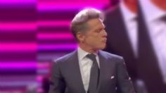 VIDEO: Luis Miguel pausa concierto para acercarse a besar y darle una rosa a una actriz que lo cautivó