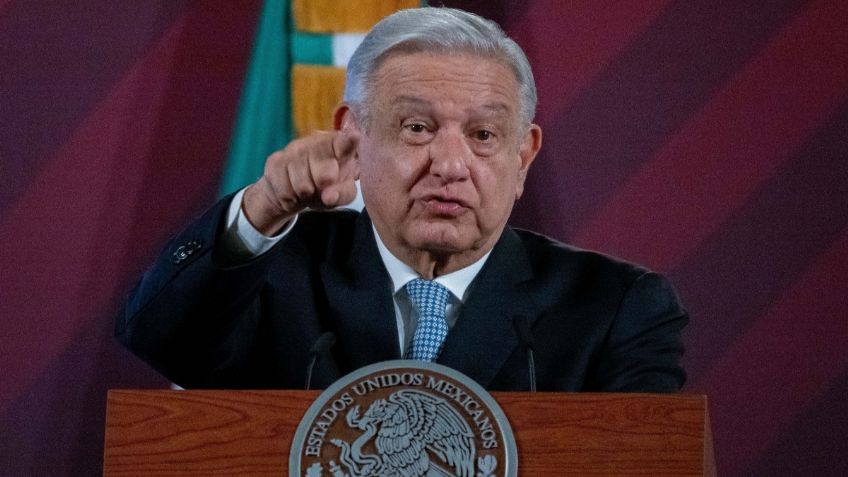 AMLO se mantendrá al margen de las encuestas de Morena, respetará el resultado y confiará en sus "corcholatas"