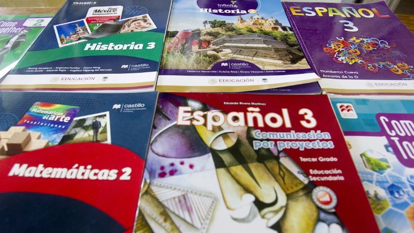 Es irresponsable tener libros de texto gratuitos con errores y también llamar a destruirlos, asegura académico