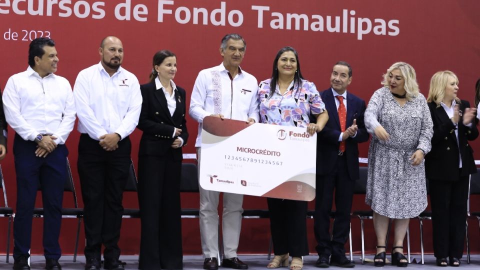 Entrega de créditos a tamaulipecos