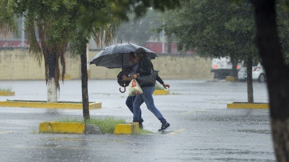 La depresión evolucionará a tormenta tropical Harold con vientos de 63 a 118 kilómetros por hora