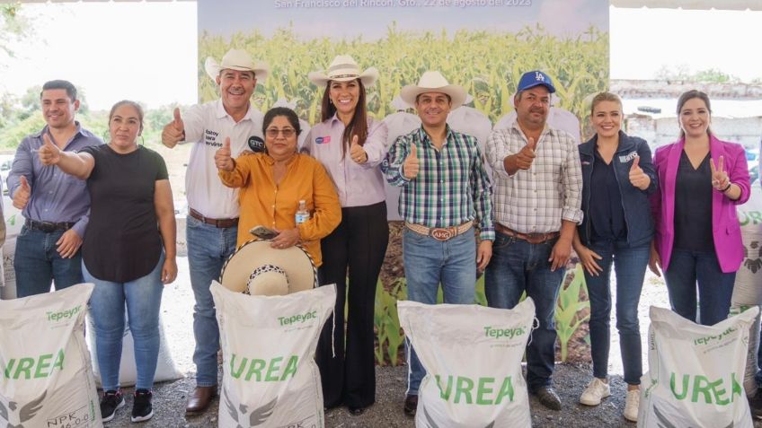 Gobierno de Guanajuato entrega fertilizantes a productores agrícolas de San Francisco del Rincón