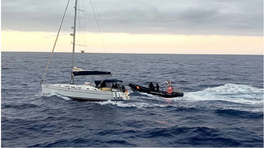 Guardia Civil española intercepta velero con 700 kilogramos de cocaína procedente de Sudamérica