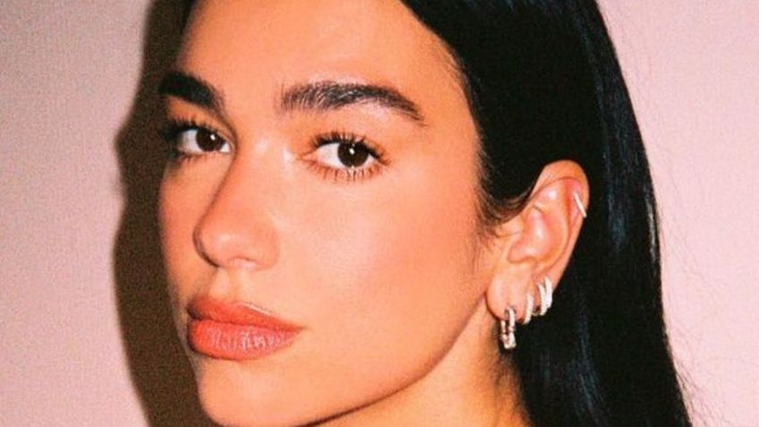 Dua Lipa demuestra cómo lucir una microbikini esta temporada