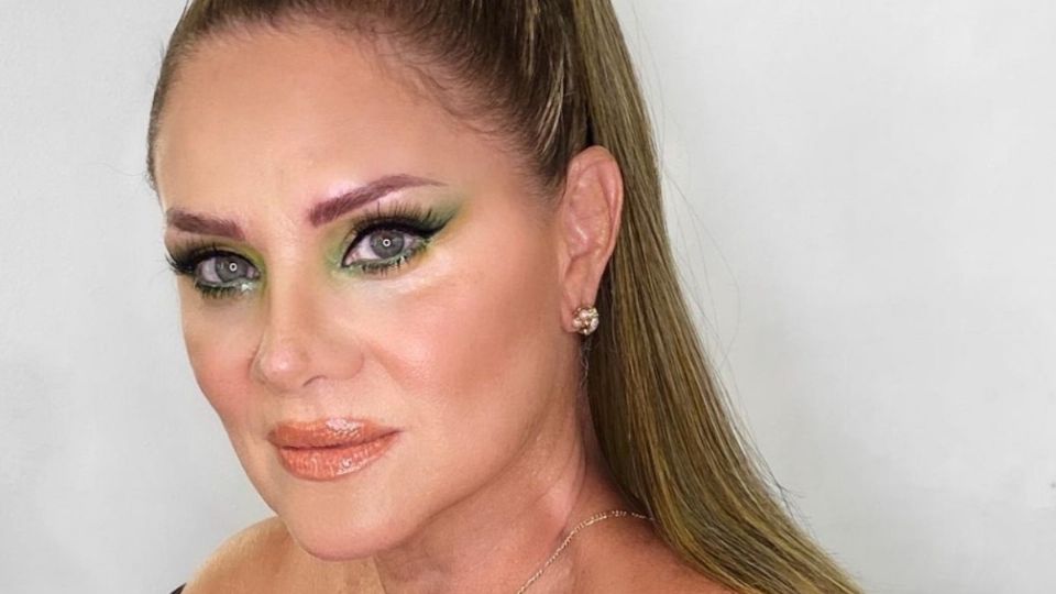 Erika Buenfil sigue brillando en redes sociales, donde además de ser catalogada como la reina de TikTok está siendo considerada un modelo a seguir en cuanto a la moda para mujeres maduras