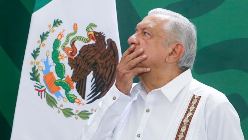 "Está en oferta": AMLO critica la velocidad del juez Luis María Aguilar para conceder amparos