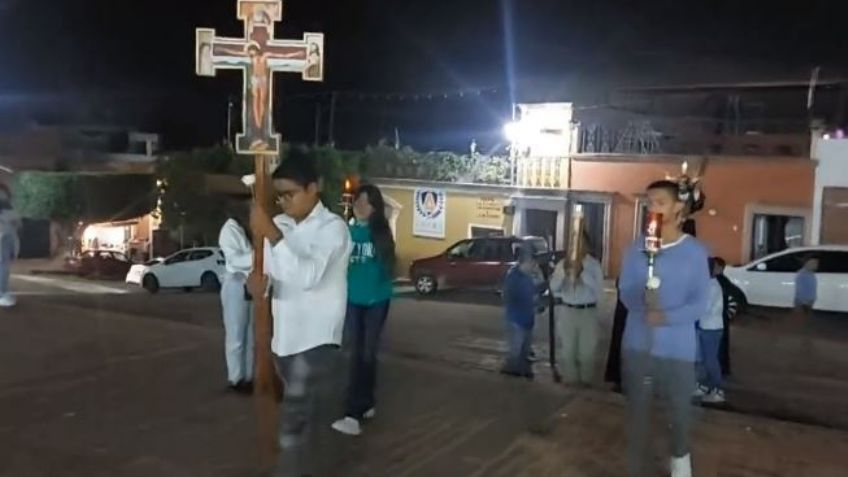 Realizan viacrucis a favor de la Paz en Lagos de Moreno