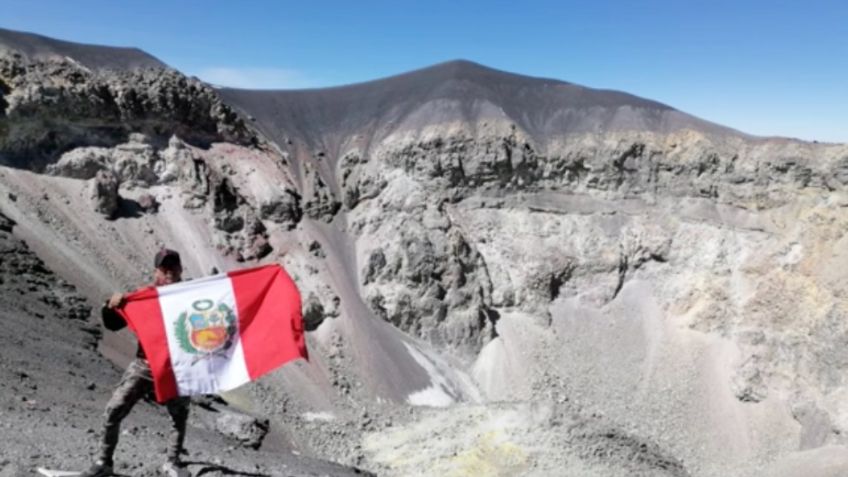 VIDEO: Sin importar su vida, hombres entran a volcán y su hazaña se vuelve viral en TikTok