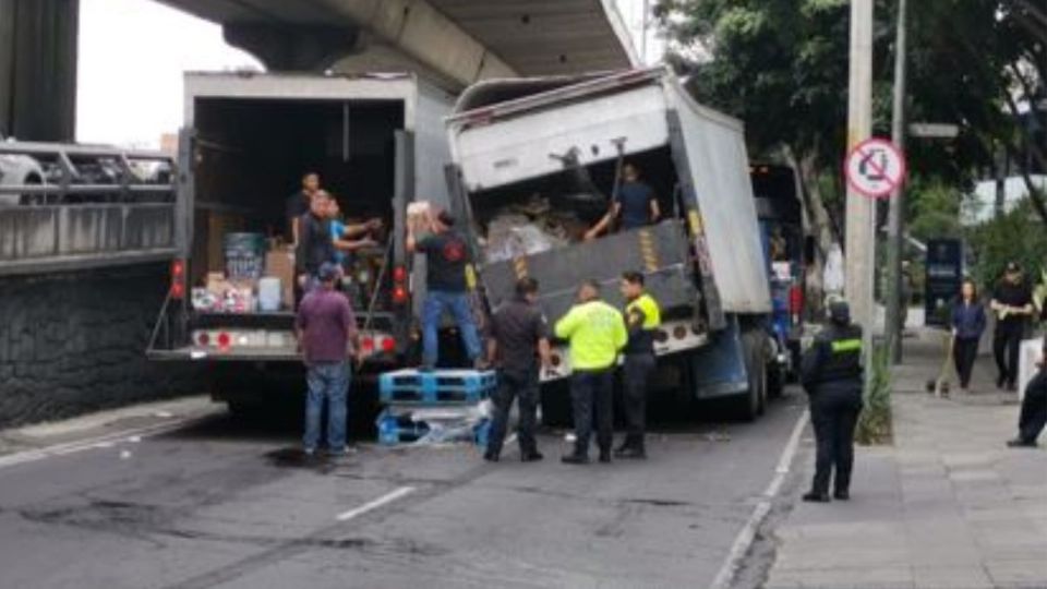 Las alternativas viales son los carriles centrales de Anillo Periférico, avenida Insurgentes Sur y avenida Revolución.