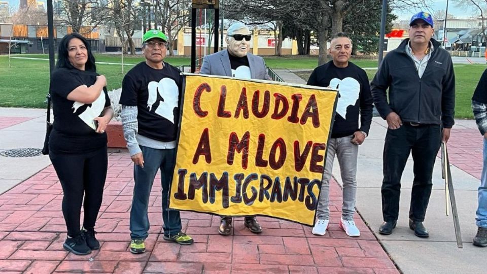 Desde Los Ángeles hasta Dallas, los migrantes mostraron su apoyo a Claudia Sheinbaum.