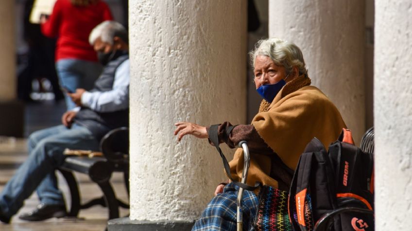 Hombre se hace pasar por funcionario del DIF para robar a adultos mayores, así opera