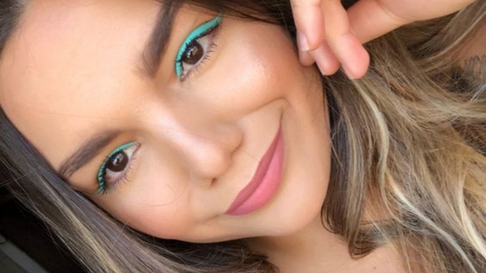 El color azul rey será uno de los más usados en tendencias de prendas y maquillaje