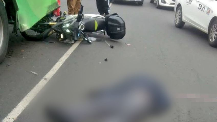 Muere un motociclista tras chocar contra una unidad de transporte público