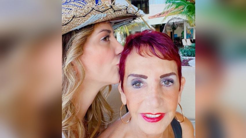 Andrea Legarreta recuerda a su mamá, Doña Isabel, a una semana de su muerte: "Duele tanto"