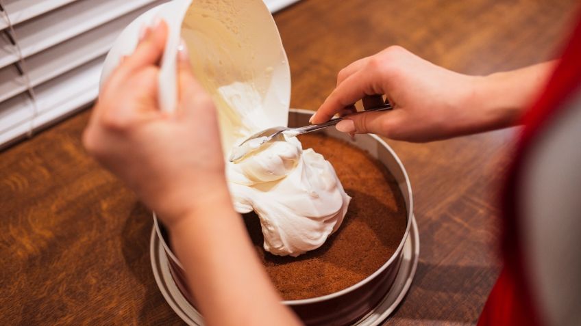 ¿Cuántos gramos son una taza? Esta tabla de ingredientes te facilitará la vida en la cocina