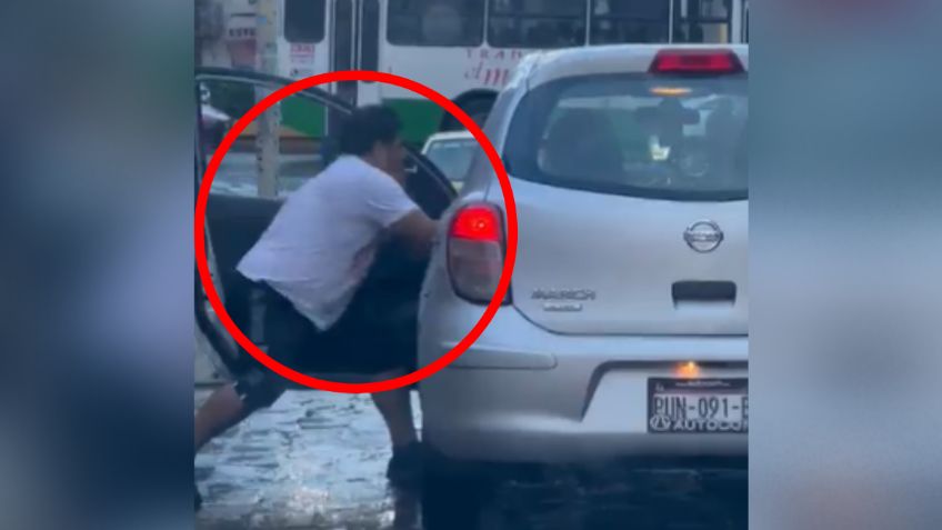 VIDEO: captan brutal golpiza de taxista a abuelito dentro de un coche e indigna las redes