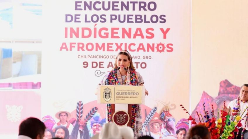 Refrenda Evelyn Salgado compromiso de fomentar valores, respeto cultural y la identidad de pueblos indígenas y afros de Guerrero