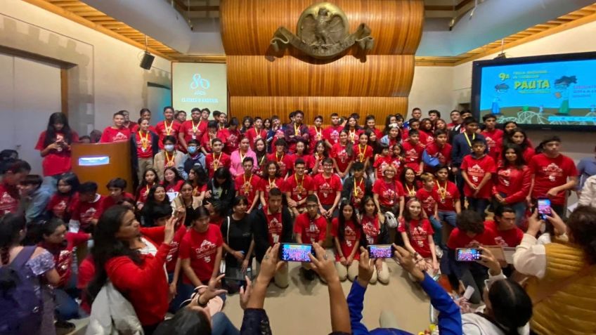 Destacan jóvenes bajacalifornianos en Feria Nacional de Ciencias