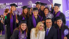 Egresa la Primera Generación de la Universidad de las Mujeres en Querétaro