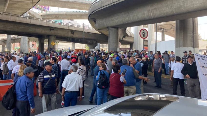 Manifestantes cierran Periférico Sur y desquician el tráfico en la zona, alternativas viales