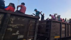 Rumbo al sueño americano, migrantes centroamericanos logran subirse al tren en Irapuato