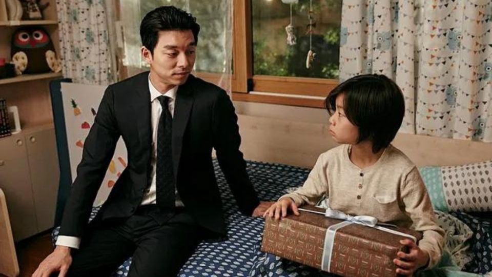 ‘Estación zombie: Tren a Busan’ se estrenó hace 7 años y Kim Su An, la hija de Gong Yoo ya creció. Te sorprenderá ver su cambio fpisico en esta nota.