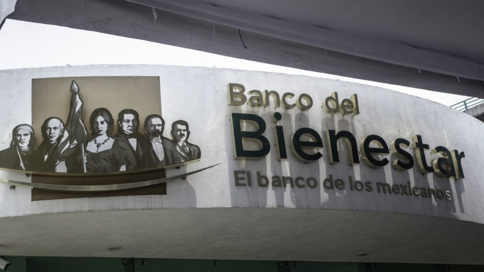 Hay varias oportunidades de empleo en el banco más grande de México.