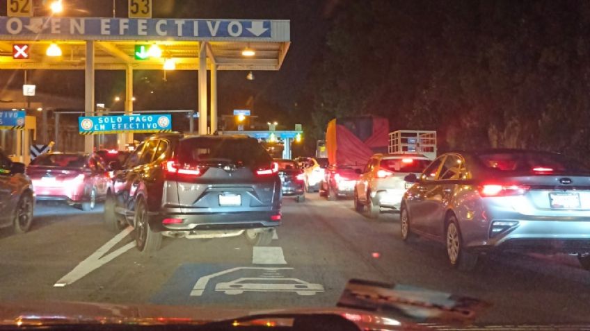 Caos vial: carretera México-Toluca se encuentra cerrada a la altura de Santa Fe