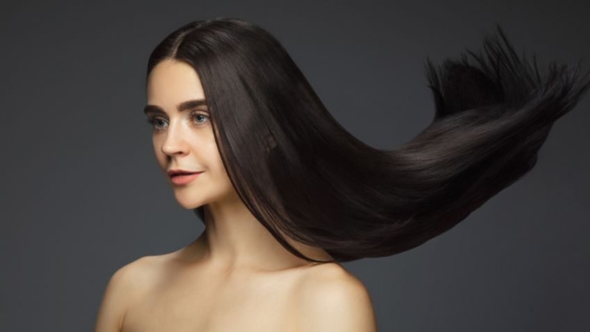 Cabello luminoso con la tendencia “chocolate black tea”, el estilo que causará impacto en otoño