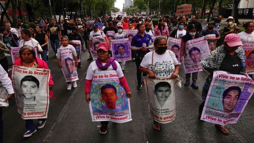 Jueza dicta formal prisión a los 8 militares implicados en el caso Ayotzinapa