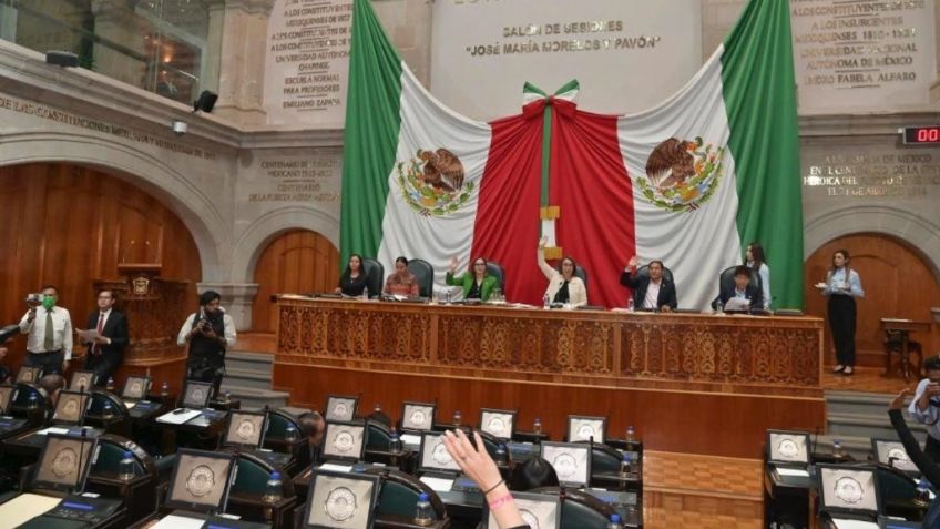 Legislatura de Edomex analiza el último informe de Alfredo del Mazo