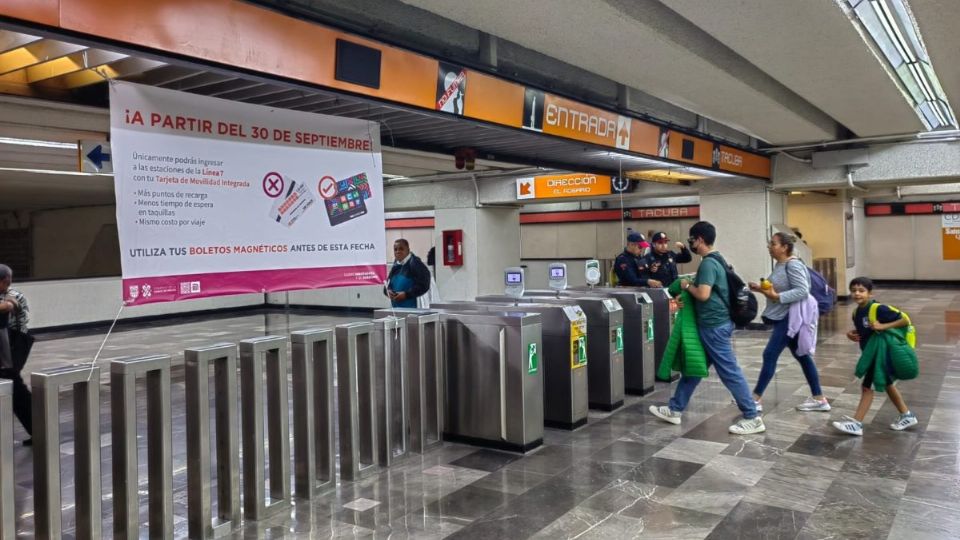 A partir del próximo 30 de septiembre el ingreso a la linea 7 del Metro se realizará sólo con la Tarjeta de Movilidad Integrada