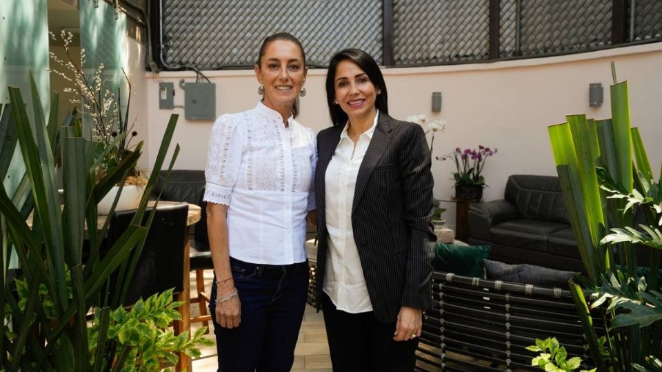 Claudia Sheinbaum y Luisa González sostuvieron una reunión el martes.