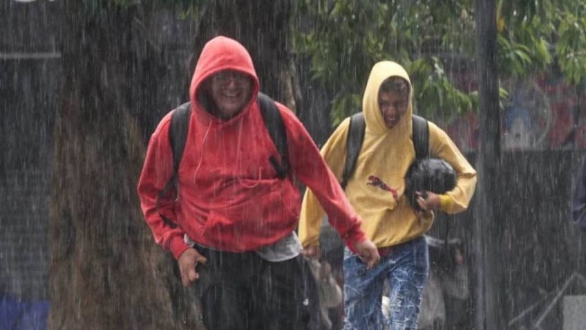 Por intensas lluvias, activan alerta amarilla en todas las alcaldías de la CDMX