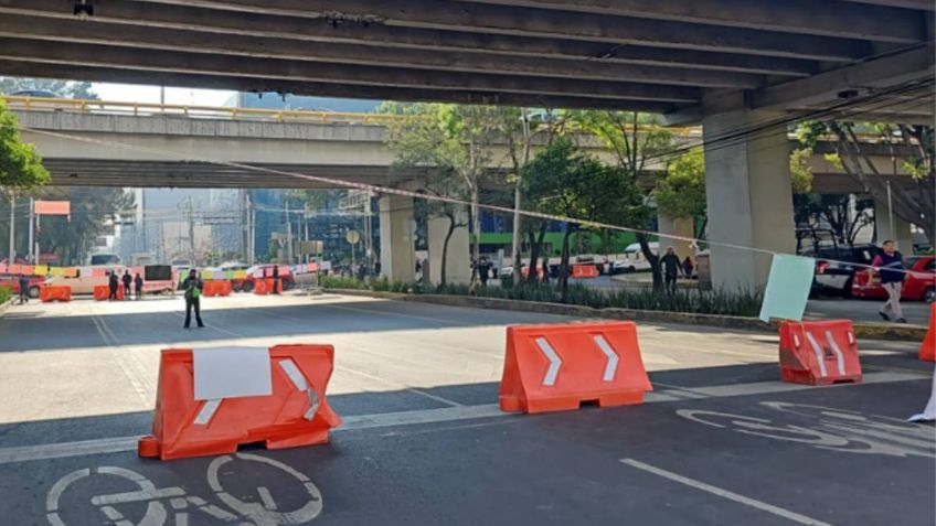 Vecinos cumplen 4 horas de bloqueo en Avenida del Añil y Río Churubusco, Iztacalco