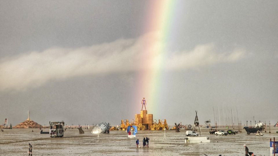 Las lluvias intempestivas comenzaron el sábado y continuaron durante todo el fin de semana.