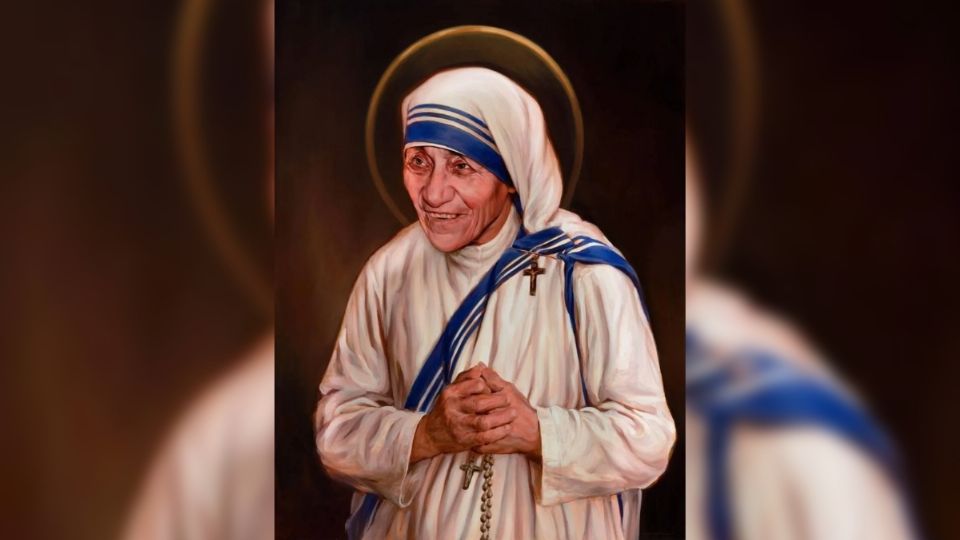 Santa Teresa de Calcuta es considerada, junto a San Francisco Javier, patrona de dicha ciudad en la India.