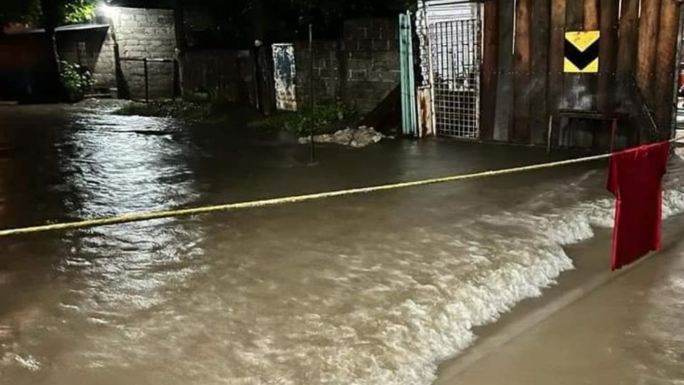 'Afortunadamente solo han sido daños materiales' declaró Víctor Daniel Valdivieso Álvarez, Coordinador Municipal de Protección civil