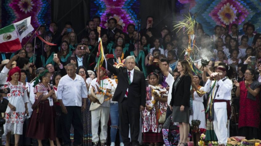 ¿Qué significa el bastón de mando que AMLO entregará al candidato presidencial de Morena?