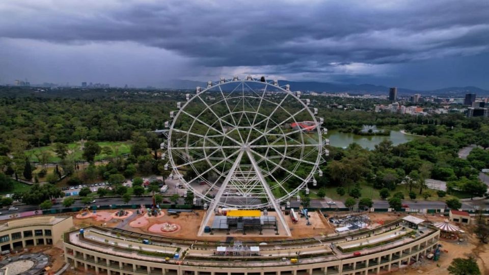 Vista de la mega rueda de la fortuna