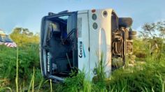 Tragedia en Yucatán: chofer de autobús se queda dormido y vuelca causando 19 heridos