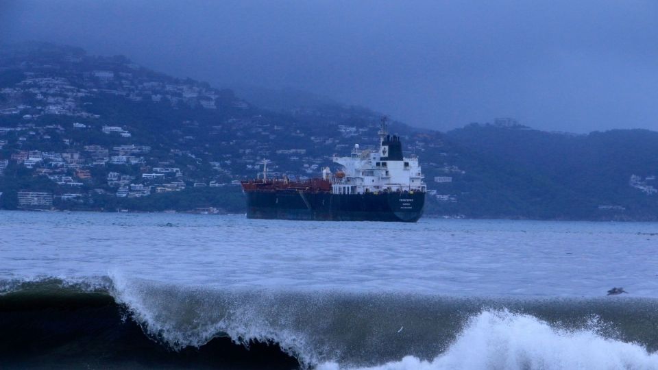 Actualmente se mantiene lejos del territorio nacional, pero las autoridades se mantienen atentas y en constante vigilancia.