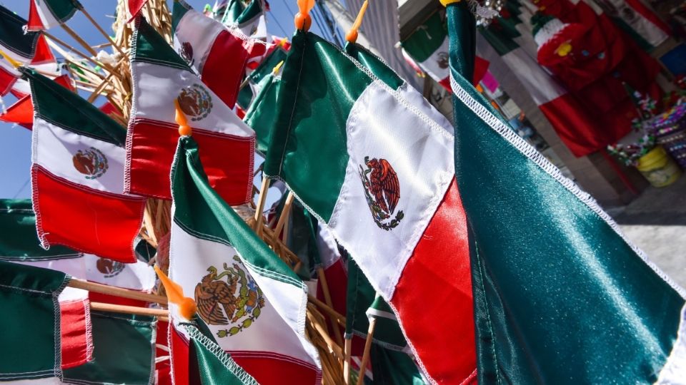 Bobby Pulido entre los aristas para el Grito de Independencia en la alcaldía Miguel Hidalgo