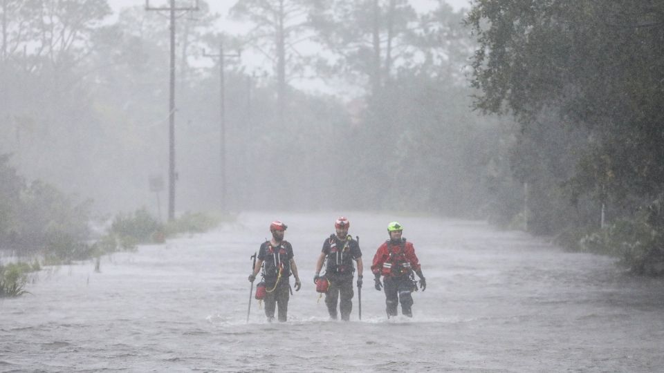 Se espera que cause peligrosas olas.