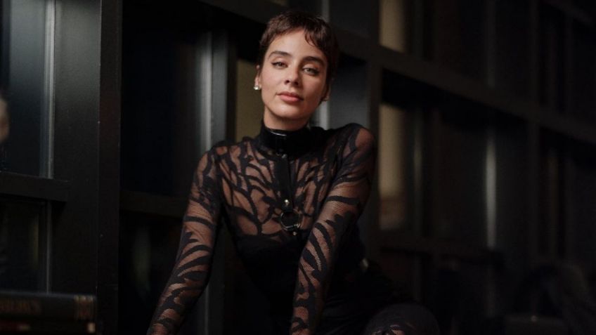 Esmeralda Pimentel derrocha elegancia con un vestido negro de transparencias perfecto para una cita romántica